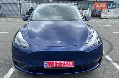 Tesla Model Y  2020