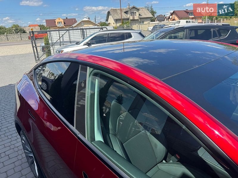 Позашляховик / Кросовер Tesla Model Y 2025 в Івано-Франківську