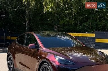 Внедорожник / Кроссовер Tesla Model Y 2021 в Киеве