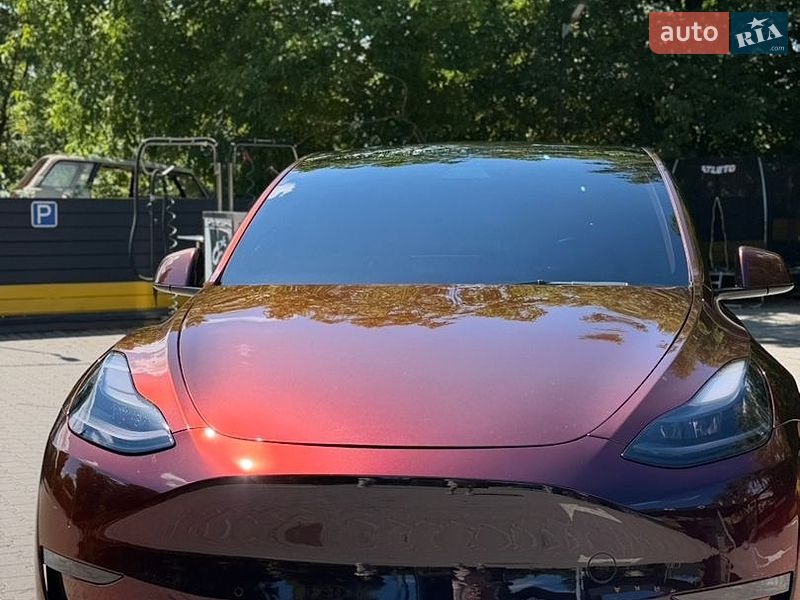 Внедорожник / Кроссовер Tesla Model Y 2021 в Киеве