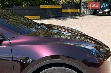 Внедорожник / Кроссовер Tesla Model Y 2021 в Киеве
