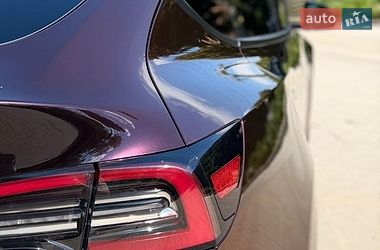 Внедорожник / Кроссовер Tesla Model Y 2021 в Киеве
