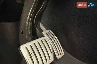 Внедорожник / Кроссовер Tesla Model Y 2021 в Киеве
