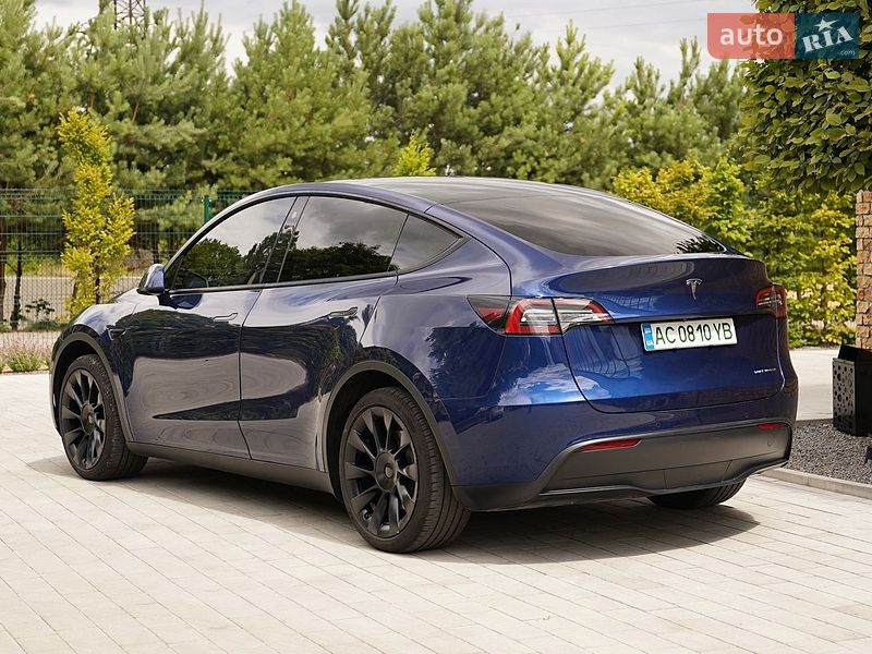 Внедорожник / Кроссовер Tesla Model Y 2022 в Луцке