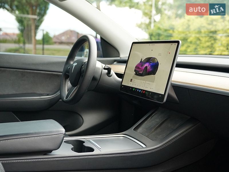 Внедорожник / Кроссовер Tesla Model Y 2022 в Луцке
