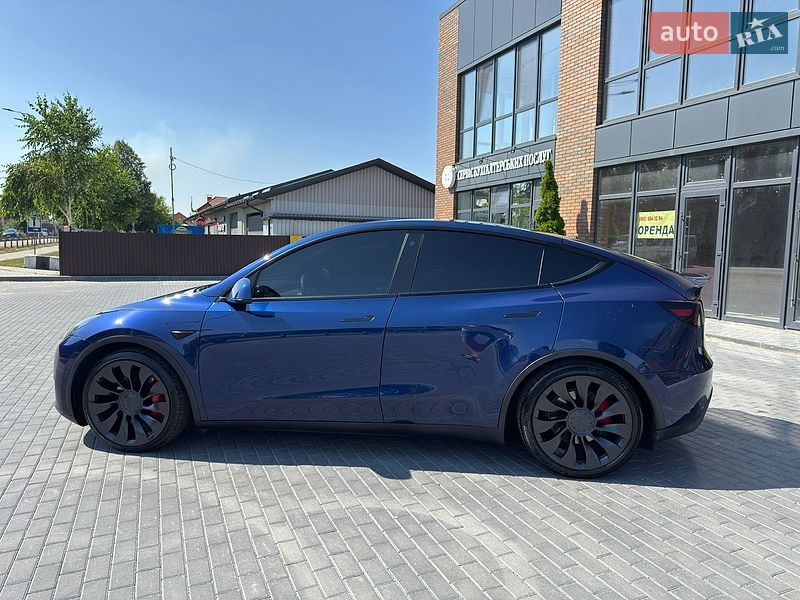 Внедорожник / Кроссовер Tesla Model Y 2022 в Виннице