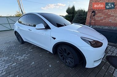 Tesla Model Y  2021