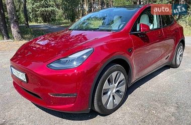 Внедорожник / Кроссовер Tesla Model Y 2024 в Киеве