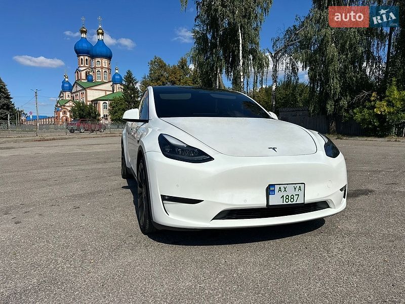 Позашляховик / Кросовер Tesla Model Y 2021 в Первомайську
