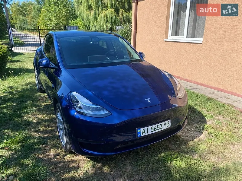 Tesla Model Y 2022