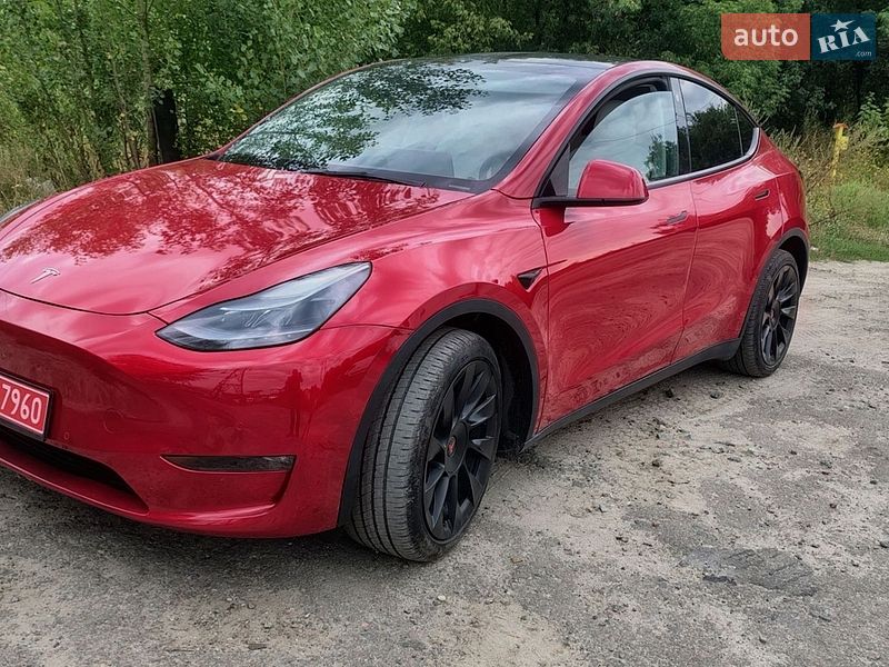 Позашляховик / Кросовер Tesla Model Y 2021 в Києві