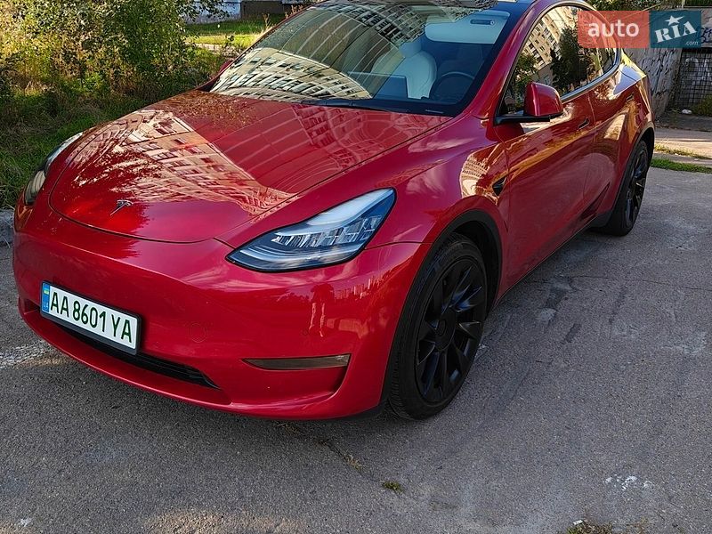 Tesla Model Y 2020