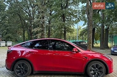 Позашляховик / Кросовер Tesla Model Y 2020 в Харкові