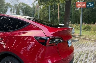 Позашляховик / Кросовер Tesla Model Y 2020 в Харкові