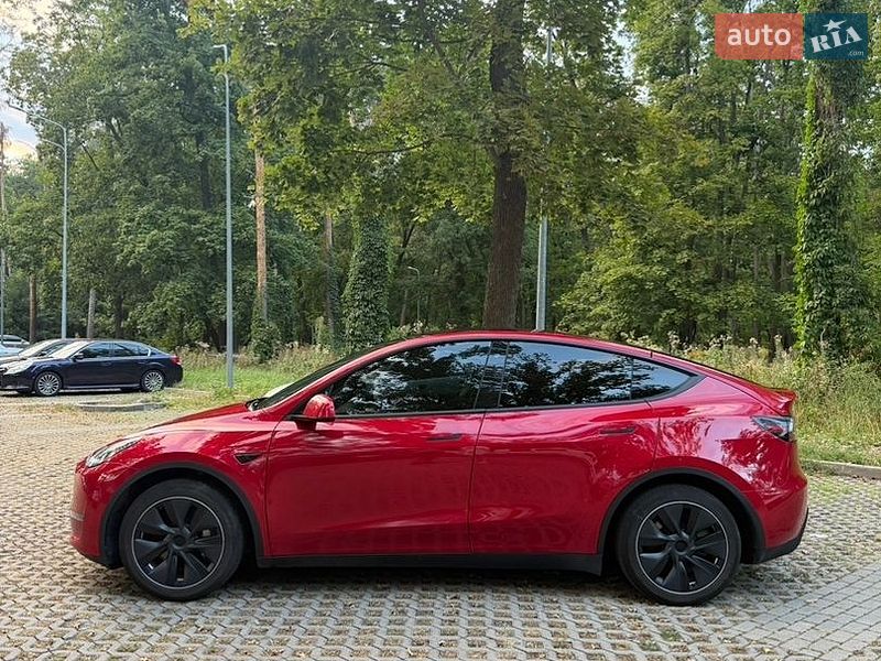 Позашляховик / Кросовер Tesla Model Y 2020 в Харкові