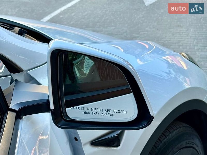 Внедорожник / Кроссовер Tesla Model Y 2022 в Ровно
