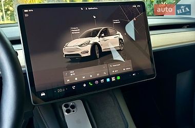 Внедорожник / Кроссовер Tesla Model Y 2022 в Ровно
