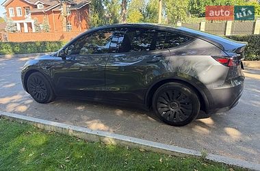 Позашляховик / Кросовер Tesla Model Y 2024 в Києві фото 16 Позашляховик / Кросовер Tesla Model Y 2024 в Києві