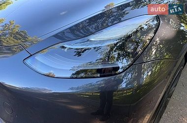 Позашляховик / Кросовер Tesla Model Y 2024 в Києві фото 24 Позашляховик / Кросовер Tesla Model Y 2024 в Києві