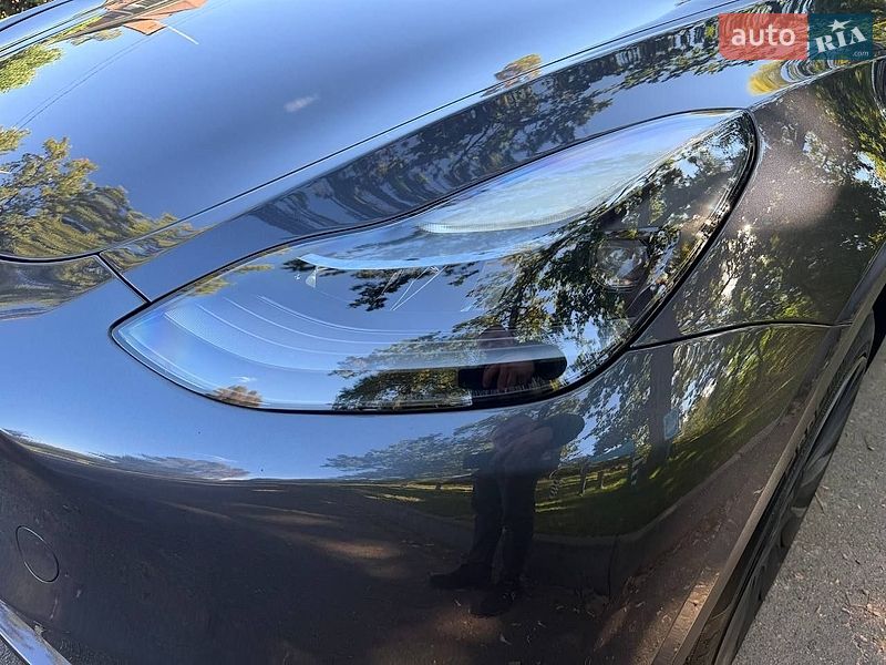 Позашляховик / Кросовер Tesla Model Y 2024 в Києві фото 24 Позашляховик / Кросовер Tesla Model Y 2024 в Києві