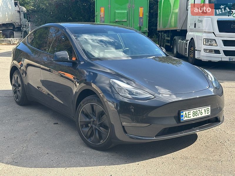 Внедорожник / Кроссовер Tesla Model Y 2024 в Кривом Роге Внедорожник / Кроссовер Tesla Model Y 2024 в Кривом Роге