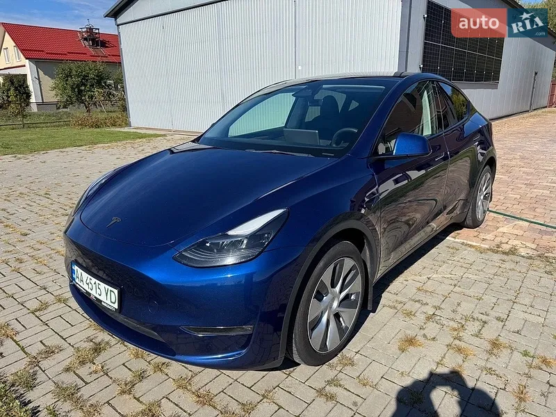 Tesla Model Y