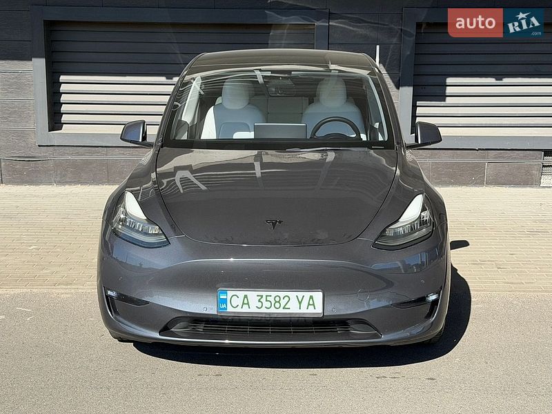 Позашляховик / Кросовер Tesla Model Y 2021 в Києві