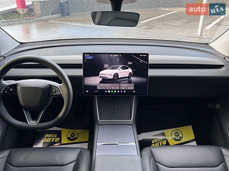 Внедорожник / Кроссовер Tesla Model Y 2025 в Львове