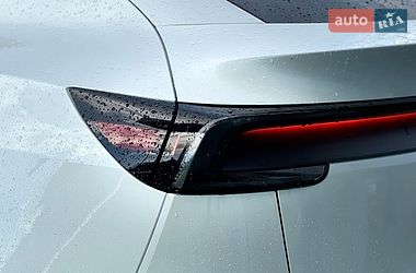 Внедорожник / Кроссовер Tesla Model Y 2025 в Львове