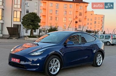 Внедорожник / Кроссовер Tesla Model Y 2020 в Луцке