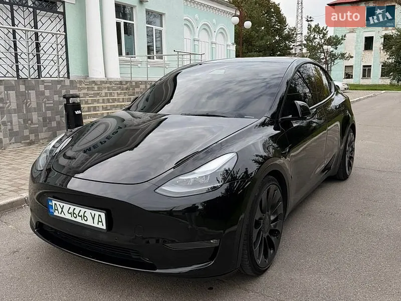 Tesla Model Y
