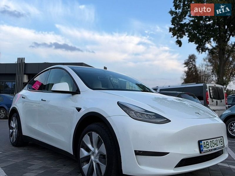 Tesla Model Y 2022