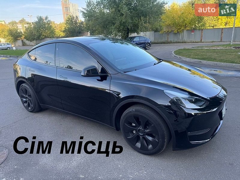 Внедорожник / Кроссовер Tesla Model Y 2023 в Днепре