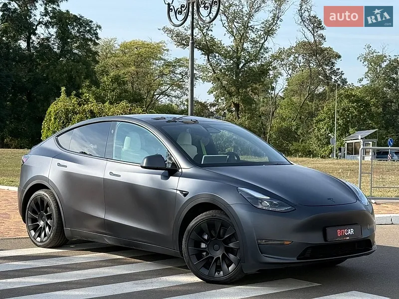 Tesla Model Y