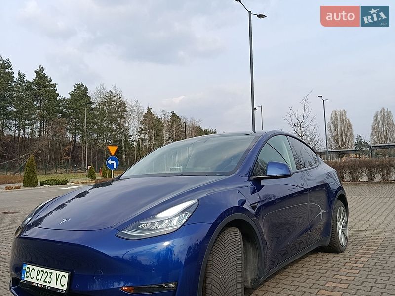 Tesla Model Y 2021 Tesla Model Y 2021