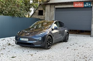 Tesla Model Y  2021