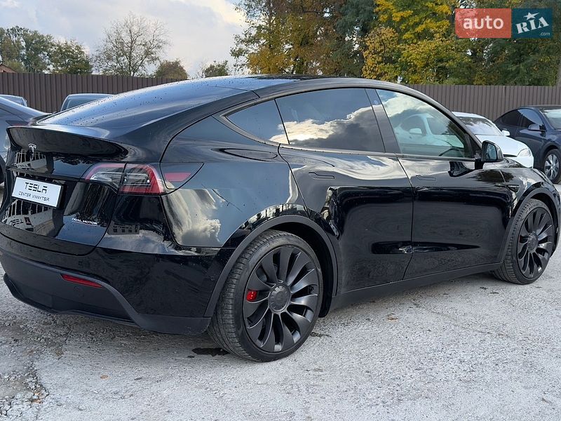 Внедорожник / Кроссовер Tesla Model Y 2022 в Виннице