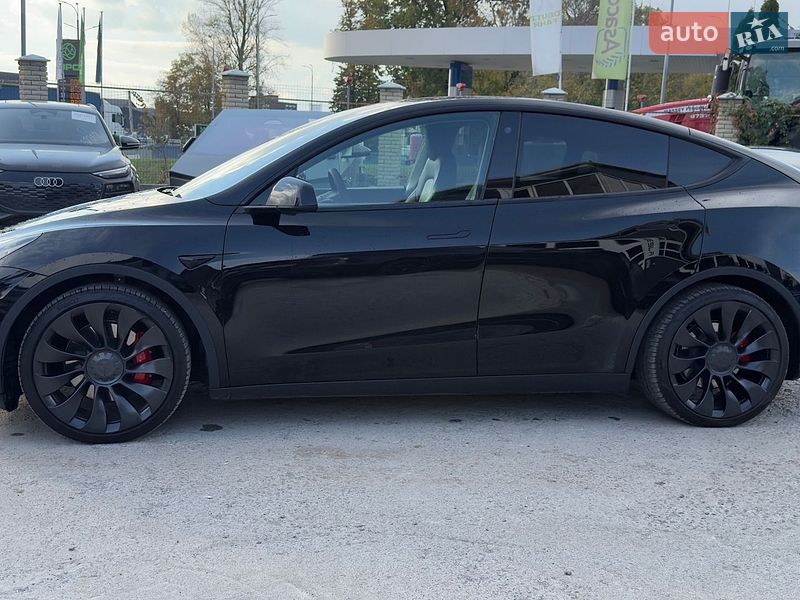 Внедорожник / Кроссовер Tesla Model Y 2022 в Виннице