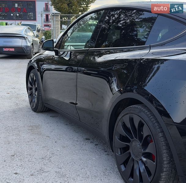 Внедорожник / Кроссовер Tesla Model Y 2022 в Виннице