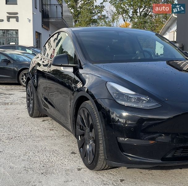 Внедорожник / Кроссовер Tesla Model Y 2022 в Виннице