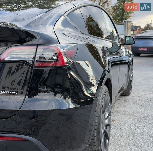 Внедорожник / Кроссовер Tesla Model Y 2022 в Виннице