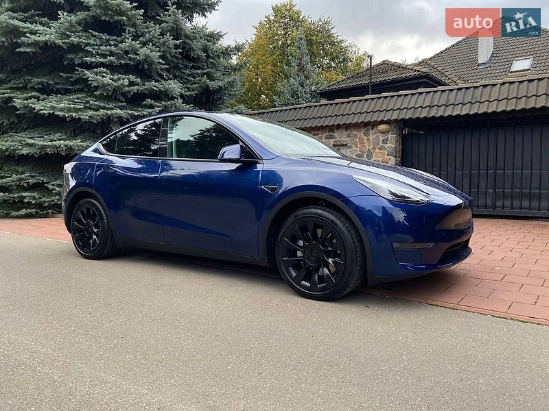 Tesla Model Y 2023 Tesla Model Y 2023