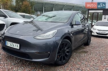 Tesla Model Y  2021