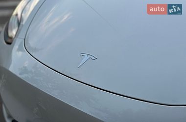 Позашляховик / Кросовер Tesla Model Y 2022 в Вінниці