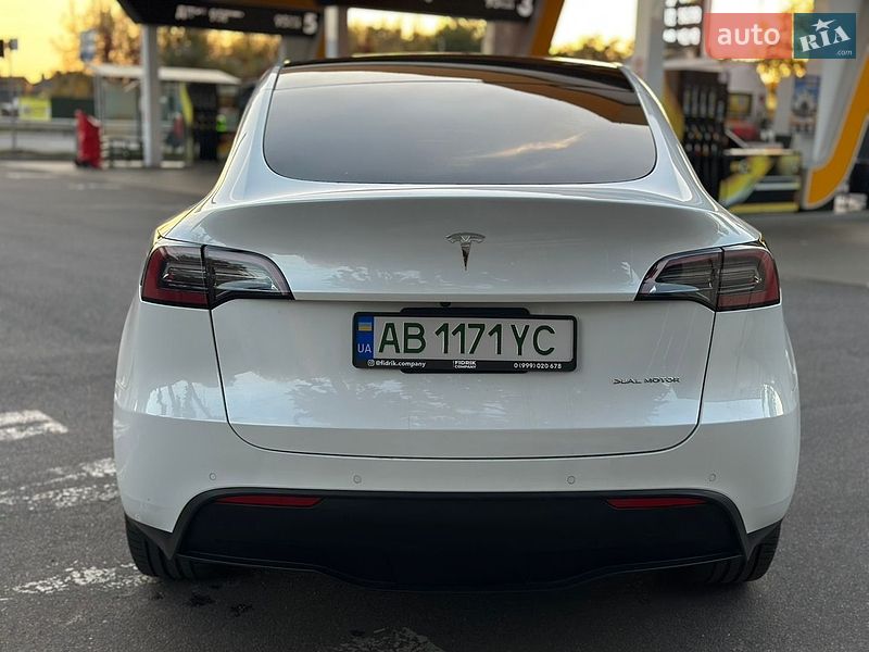 Позашляховик / Кросовер Tesla Model Y 2022 в Вінниці