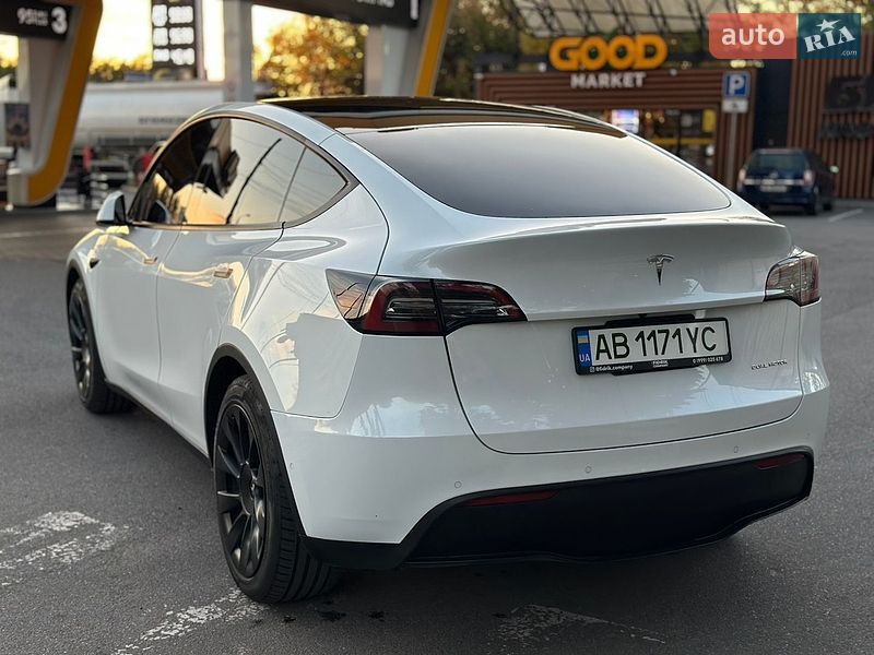 Позашляховик / Кросовер Tesla Model Y 2022 в Вінниці
