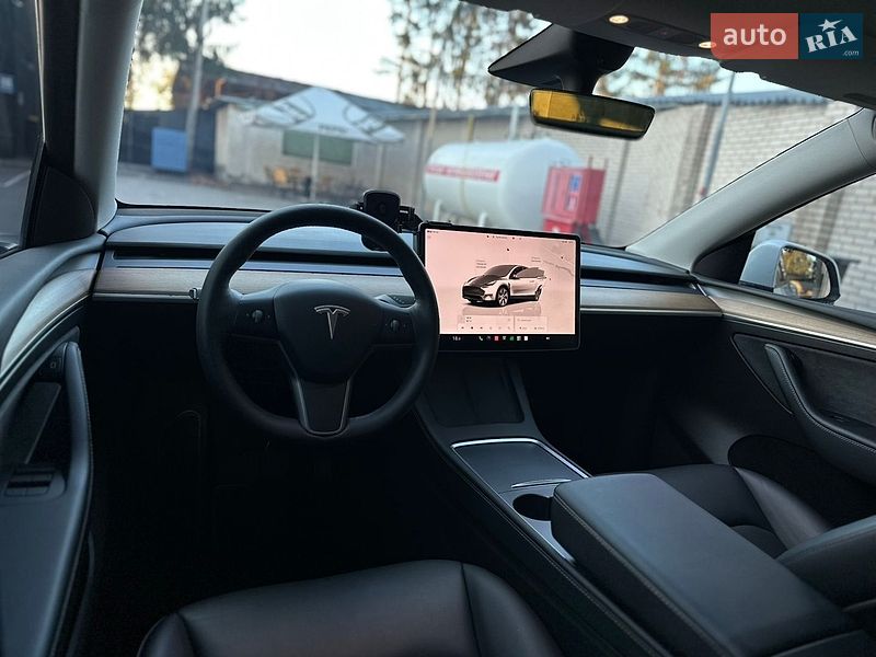 Позашляховик / Кросовер Tesla Model Y 2022 в Вінниці