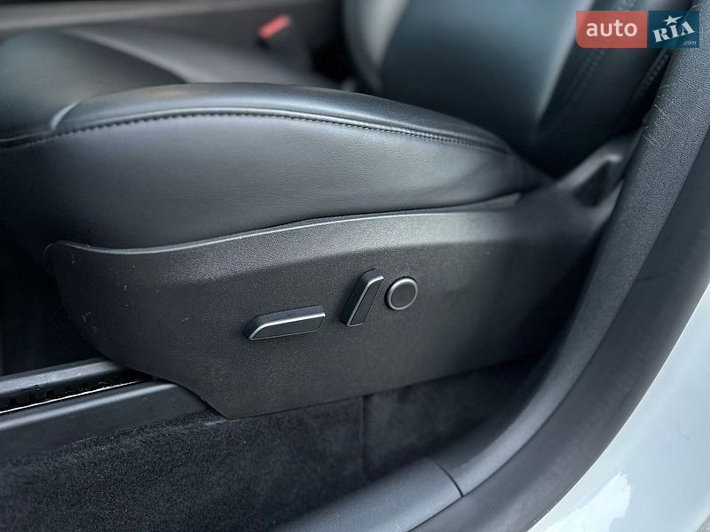 Позашляховик / Кросовер Tesla Model Y 2022 в Вінниці