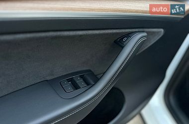Позашляховик / Кросовер Tesla Model Y 2022 в Вінниці