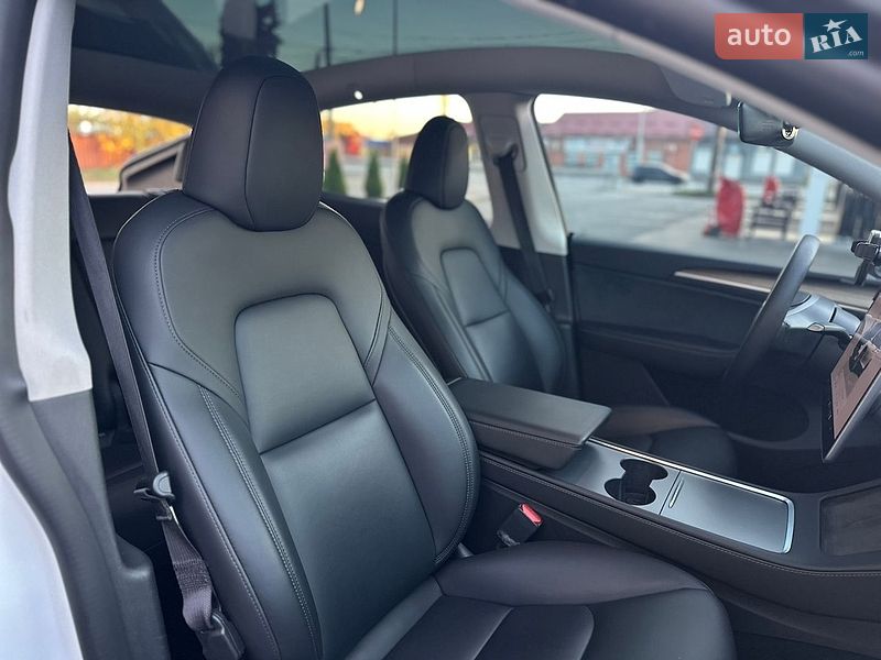 Позашляховик / Кросовер Tesla Model Y 2022 в Вінниці